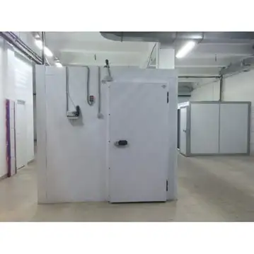 Промышленный холодильник