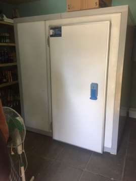 Холодильная камера 1960х1960х2200 среднетемпературная (-10...+10) правая дверь БУ