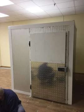 Холодильная камера 1800х2000х2200 среднетемпературная (-10...+10) правая дверь, БУ