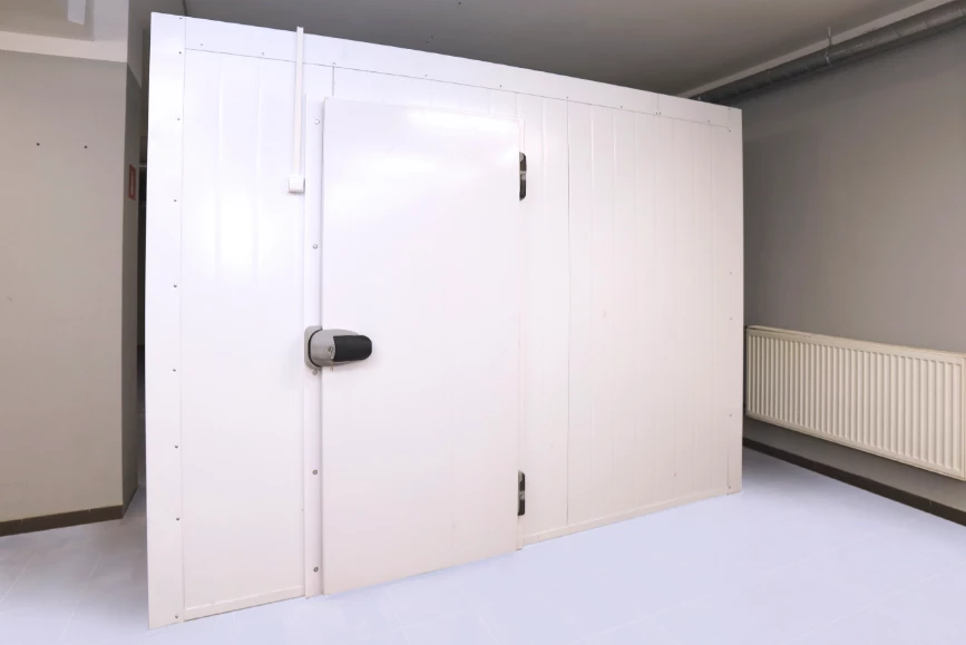 Холодильная камера для компании «Яндекс.Лавка»