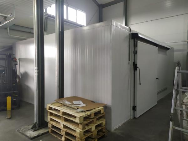 Холодильная камера для продуктов питания