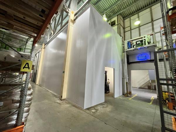 Холодильная камера для хранения соуса