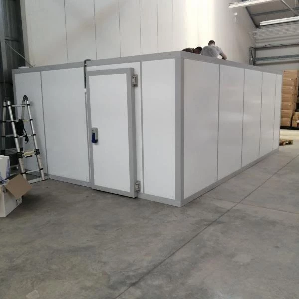 Холодильная камера хранения реагентов для лабораторных испытаний