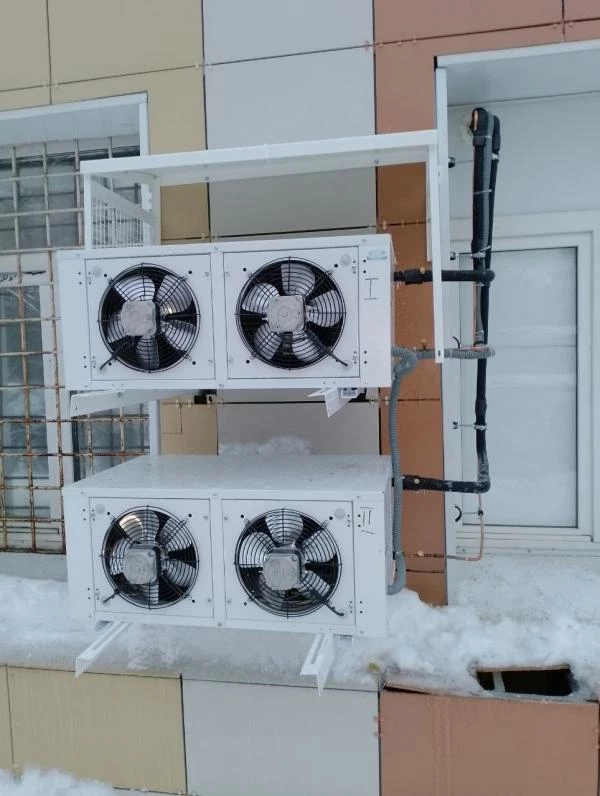 Холодильная камера для хранения медикаментов