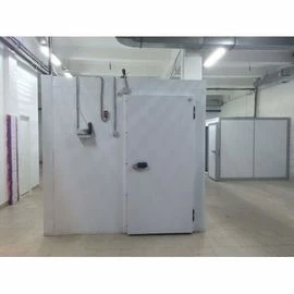 Промышленный холодильник